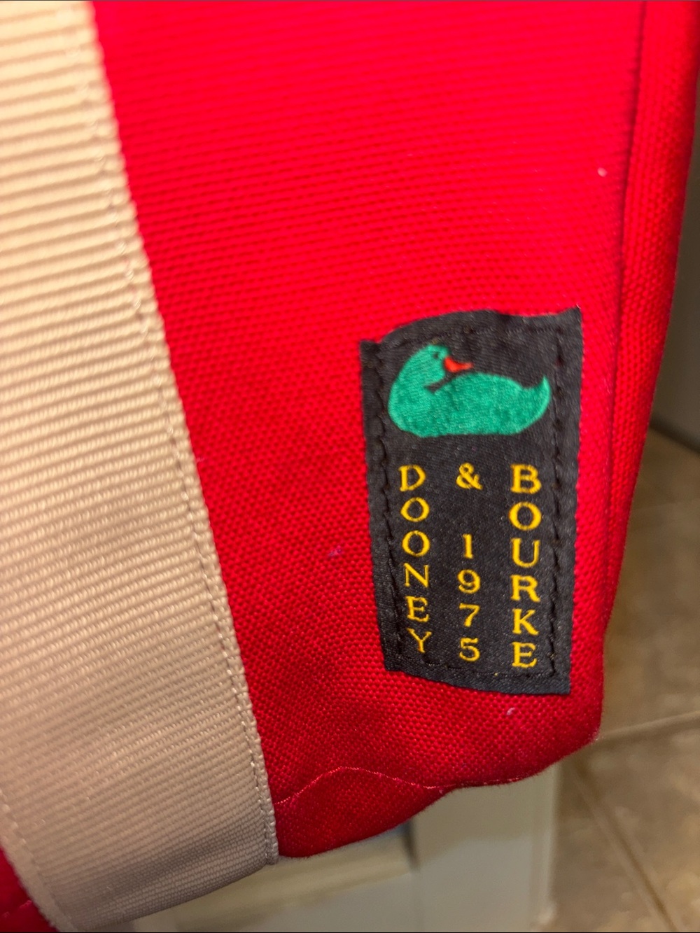Dooney & Bourke Red Canvas Tote 35 with leather trim Straps - Picture 7 of 13